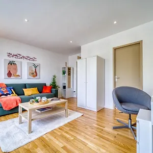 Appartement Le Joli Stade, Avec Magnifique Vue, Grenoble, Rhone Alpes, Grenoble
