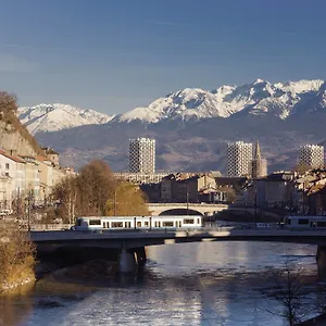 Ibis Gare Hotell